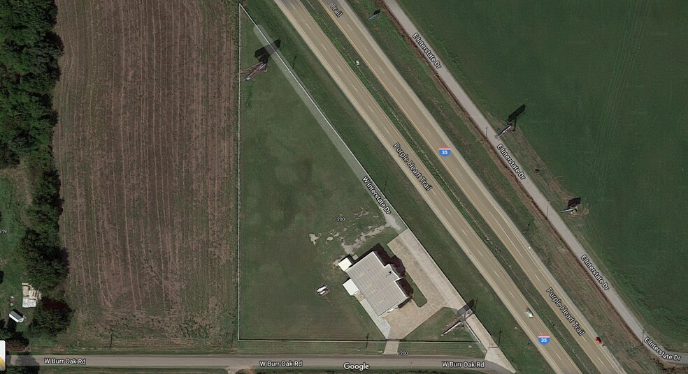 More Photos Of 1200 W Interstate Dr, Norman Showroom For Lease