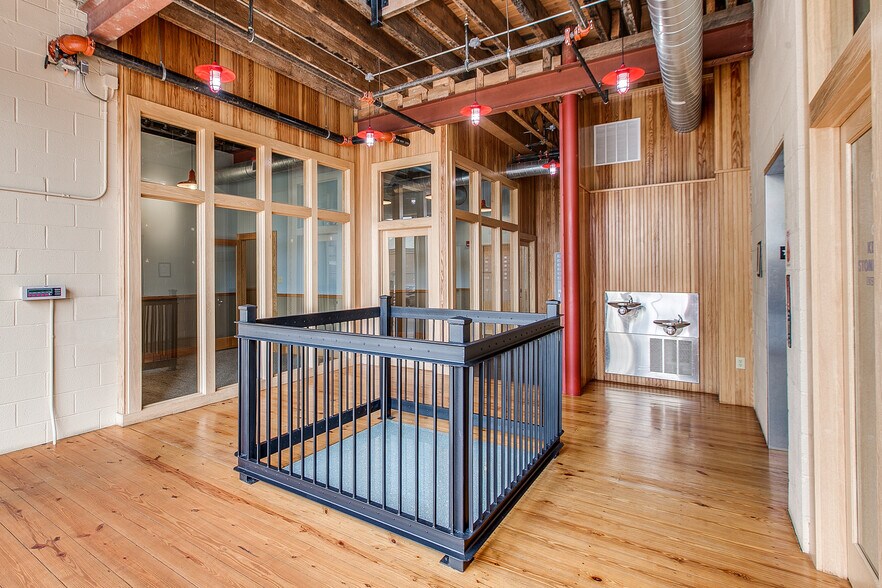 More Photos Of 47 E South St, Frederick Loft Creative Space For Lease