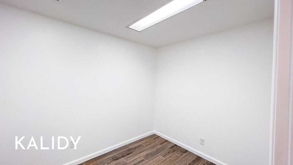 More Photos Of 5900-5912 W Hefner Rd, Oklahoma City Office For Lease