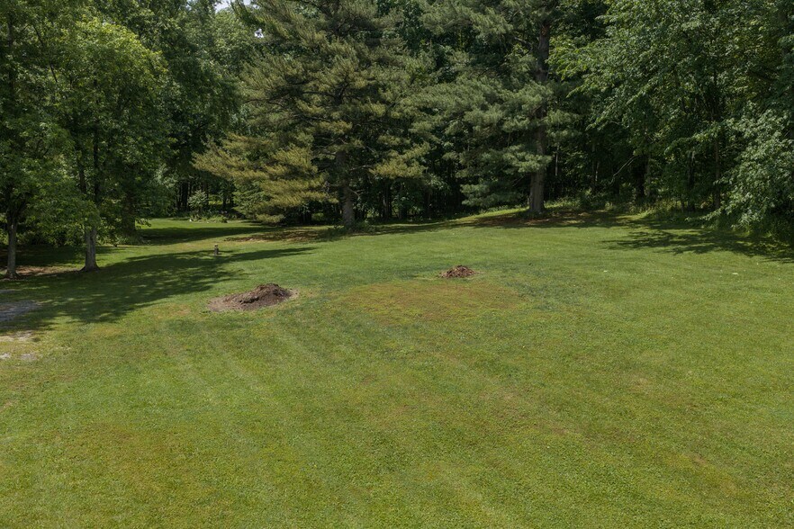 More Photos Of 6297 Columbia Rd NW, Dover Specialty For Sale