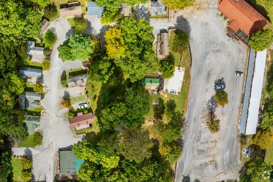 More Photos Of 11845 US 41 St, Monteagle Trailer Camper Park For Sale