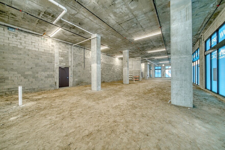 More Photos Of 5402 W Flagler St, Coral Gables General Retail For Lease