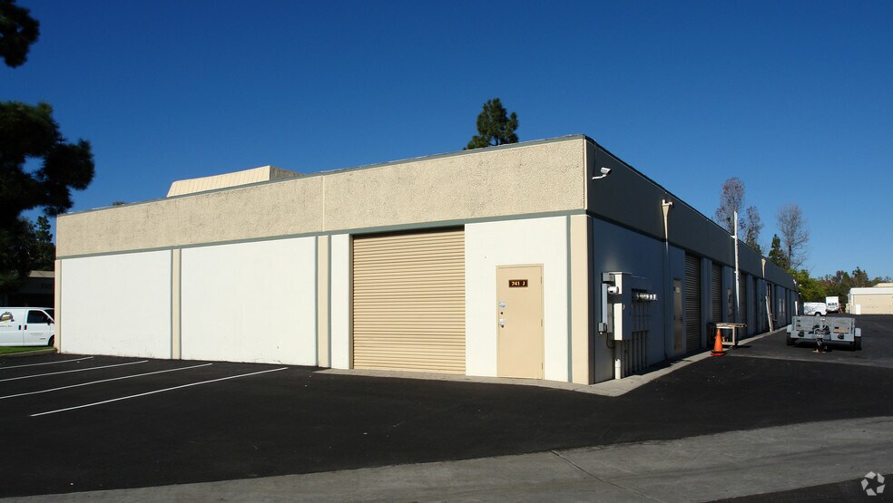 More Photos Of 755 Lakefield Rd, Westlake Village Unknown For Lease