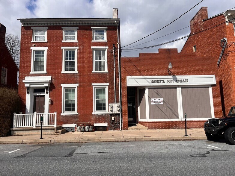 Primary Photo Of 152 W Market St, Marietta Specialty For Sale