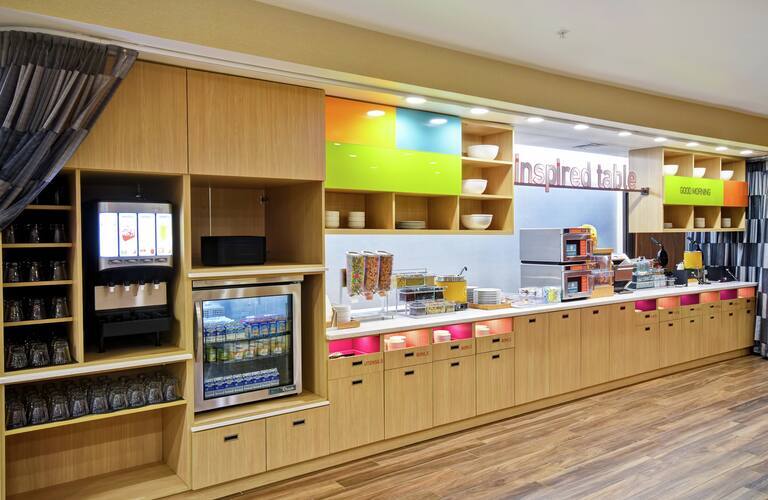 More Photos Of 1528 SW 27th St, El Reno Hotel For Sale