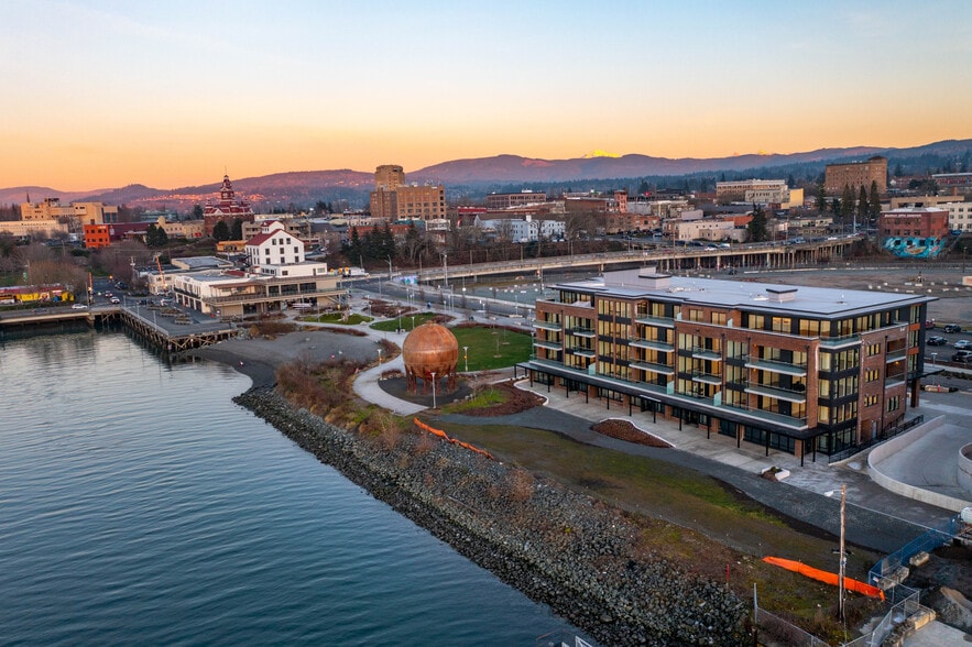 More Photos Of 1025 Granary Ave, Bellingham Apartments For Sale