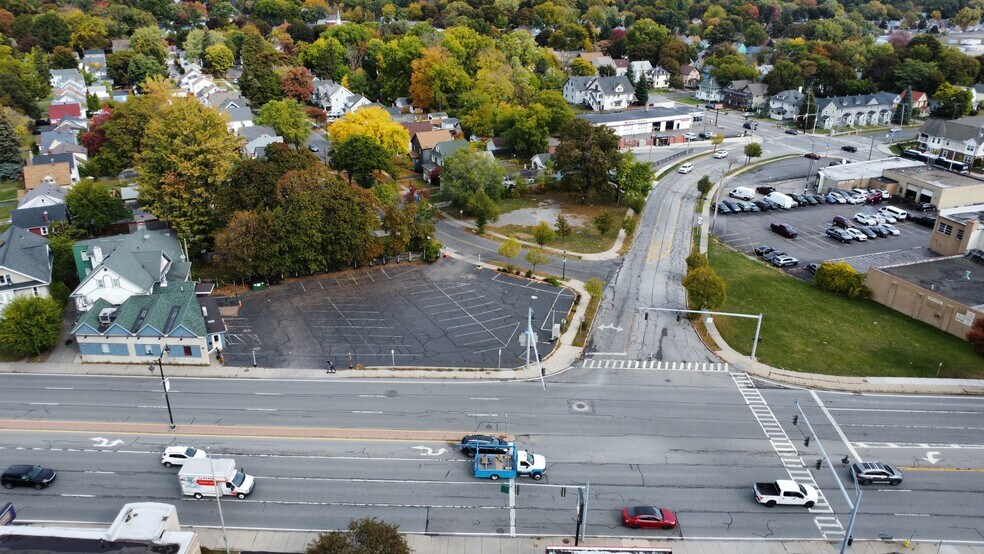 More Photos Of 534 W Ridge Rd, Rochester Restaurant For Sale