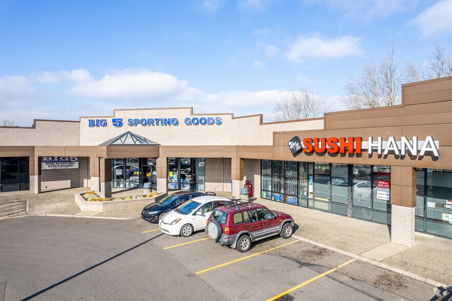 More Photos Of 11705 SW Pacific Hwy, Tigard Restaurant For Lease