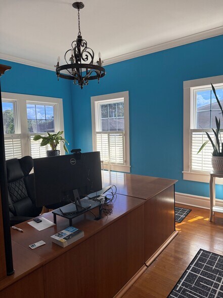 Primary Photo Of 917 N Monroe St, Tallahassee Coworking Space