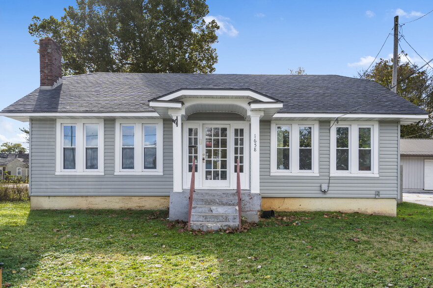 Primary Photo Of 1658 Saint Louis St, Springfield Office For Lease