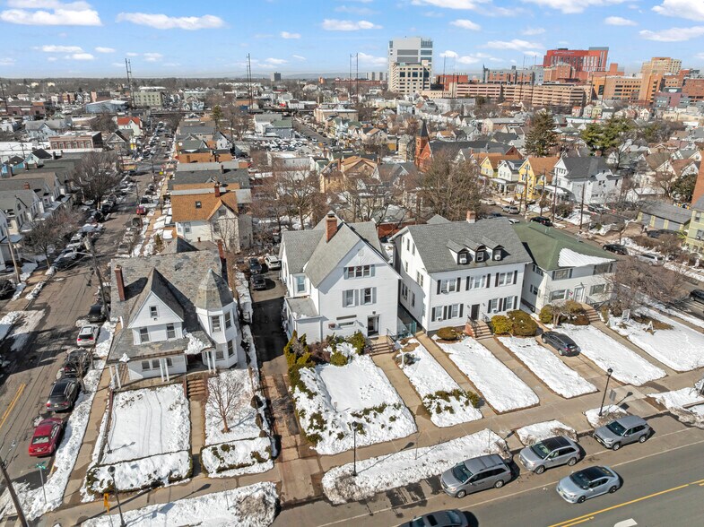 More Photos Of 137 Livingston Ave, New Brunswick Office Residential For Sale