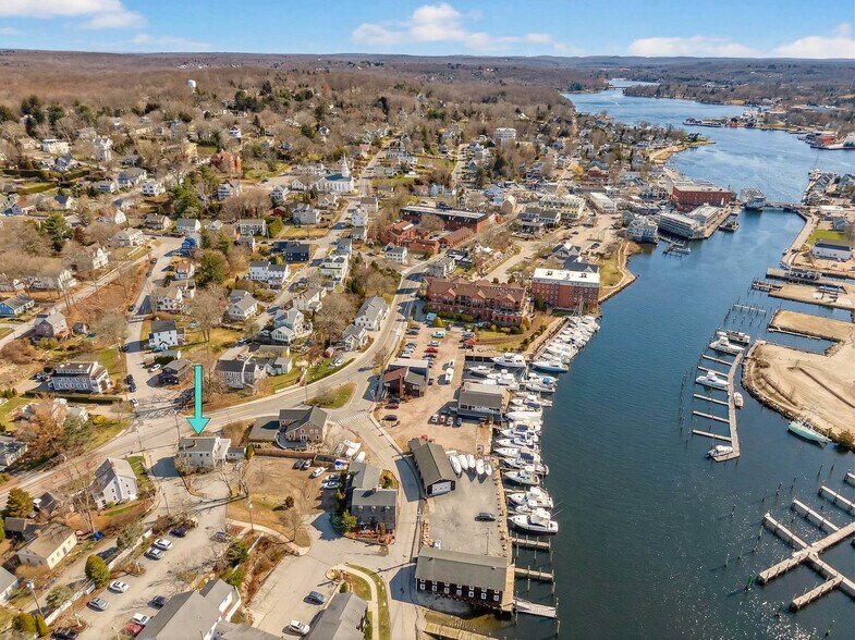 More Photos Of 3 Fort Rachel Pl, Mystic Office Residential For Lease