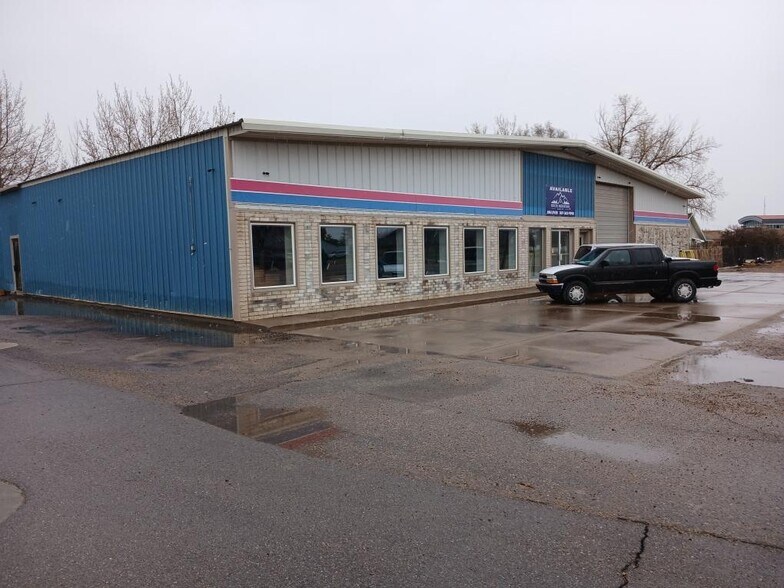 More Photos Of 210 N Main St, Lyman General Retail For Sale