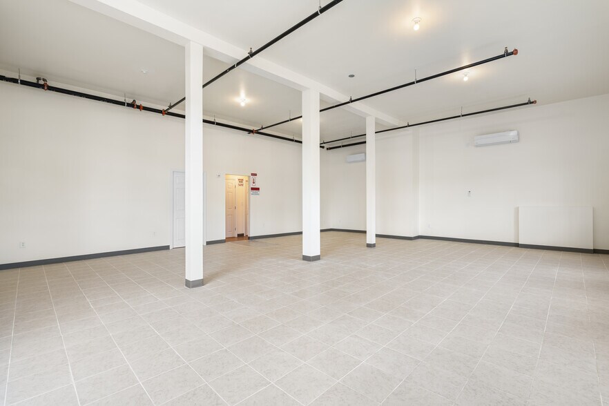 More Photos Of 1 Glenwood St, Malden Apartments For Sale