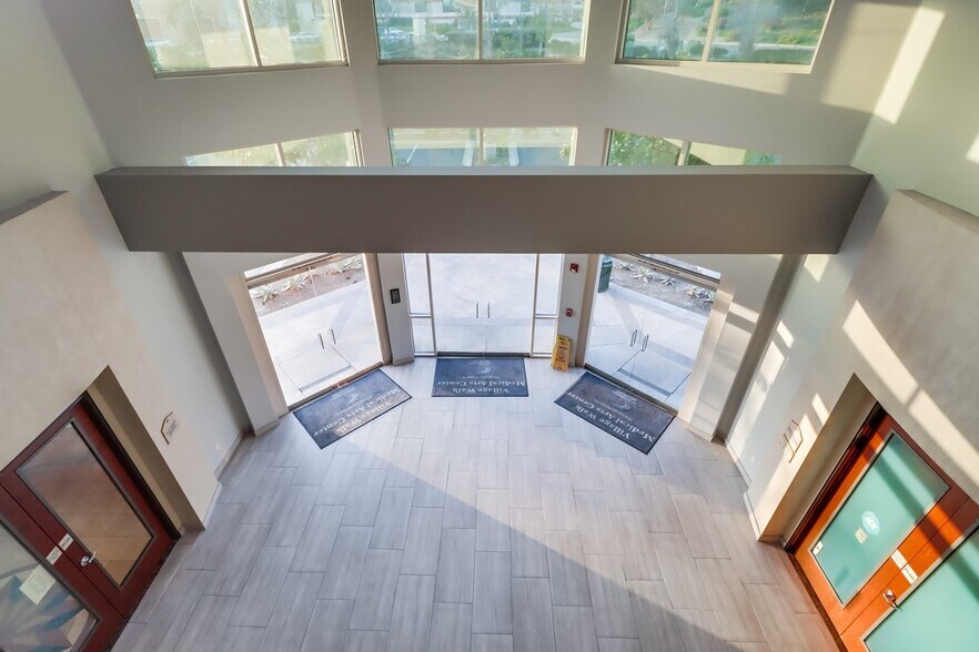 More Photos Of 890 Eastlake Pky, Chula Vista Medical For Lease