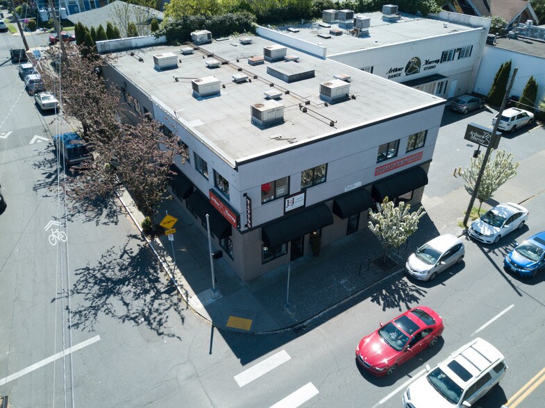 More Photos Of 2518-2524 NE Broadway St, Portland Office For Lease