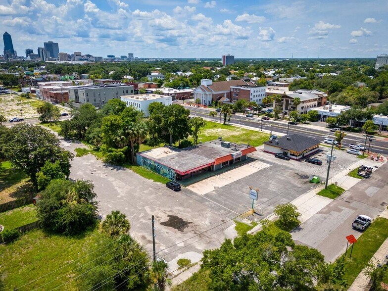 More Photos Of 20 E 9th St, Jacksonville Freestanding For Sale