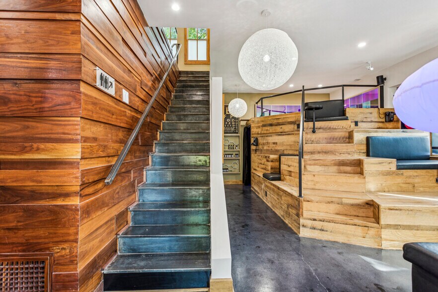 More Photos Of 692 Kirkwood Ave SE, Atlanta Storefront Retail Residential For Sale