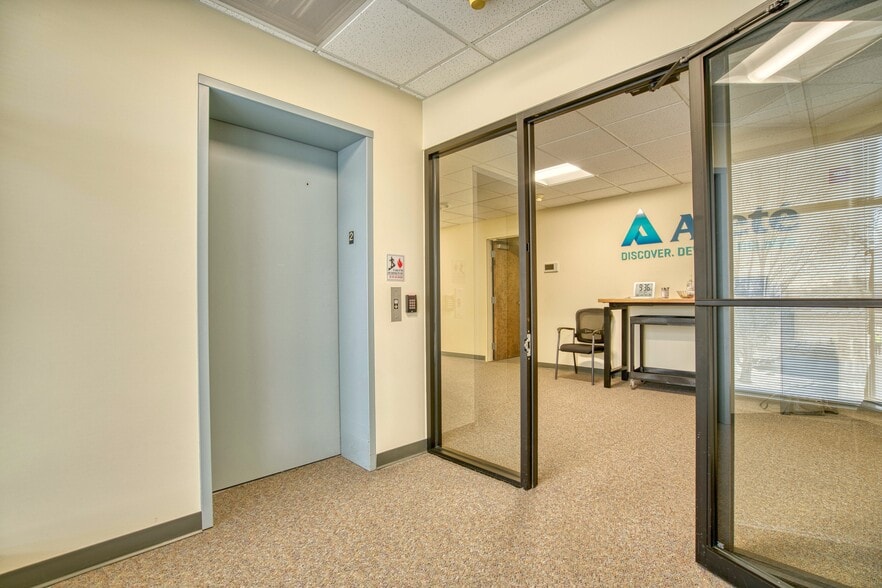 More Photos Of 1110 Boston Ave, Longmont Research And Development For Sale