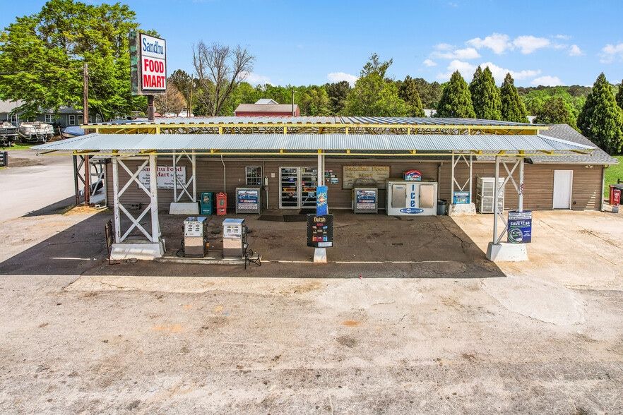 Primary Photo Of 2550 Parks Mill Rd, Buckhead Morgan Service Station For Sale