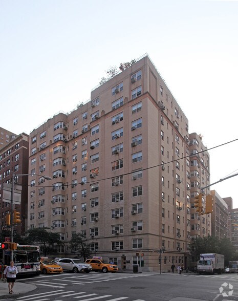 Primary Photo Of 139 E 35th St, New York Apartments For Lease