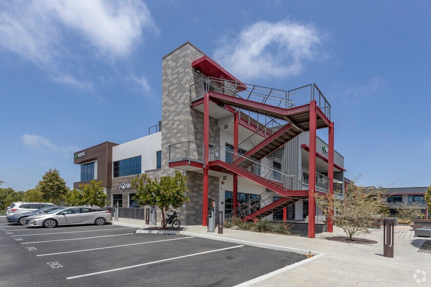 More Photos Of 6023 Innovation Way, Carlsbad Office For Lease