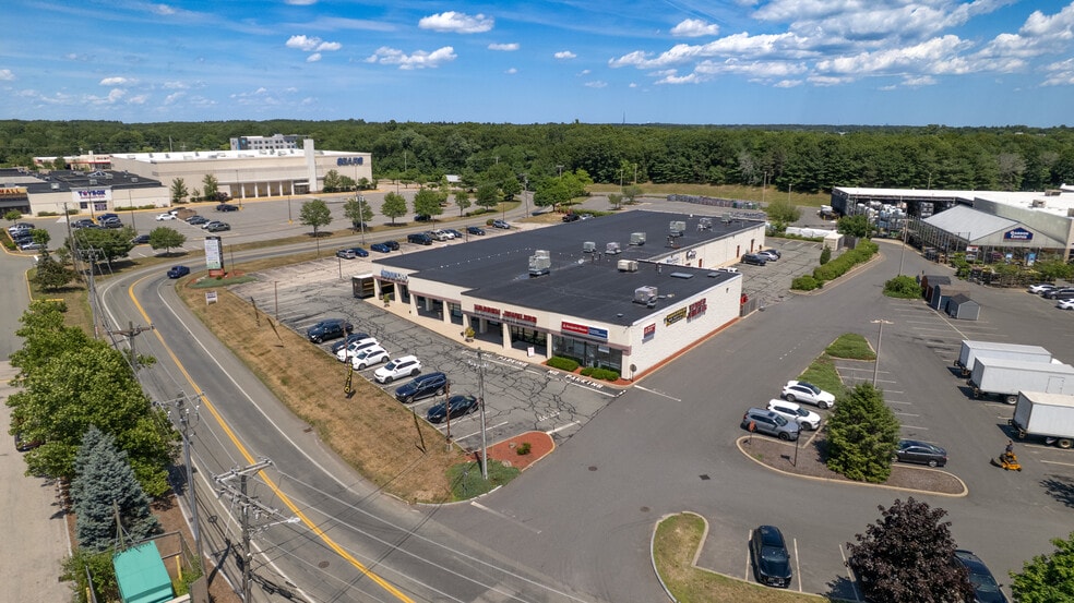 More Photos Of 165 Westgate Dr, Brockton Unknown For Lease