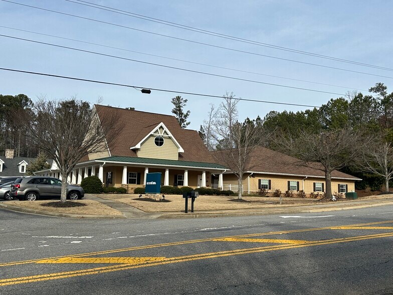More Photos Of 8013 Majors Rd, Cumming Skilled Nursing Facility For Sale