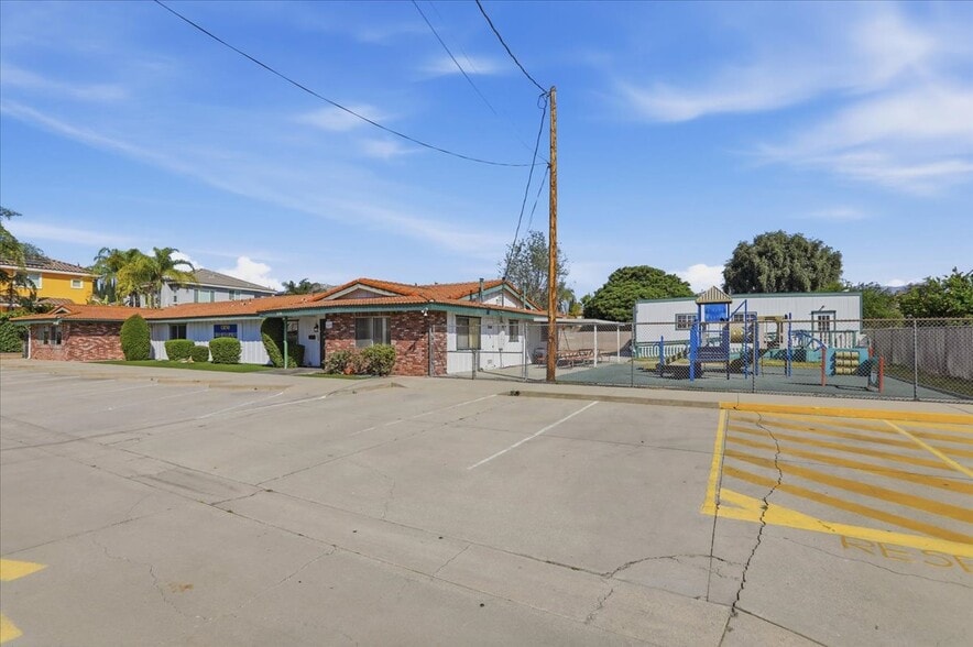 More Photos Of 4266 Walnut Ave, Chino Specialty For Sale