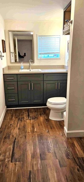 More Photos Of 180 2nd St, Cathlamet Apartments For Sale