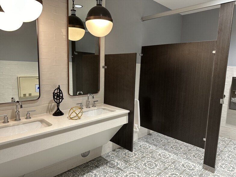 More Photos Of 116 Kenny Blvd, Haines City Loft Creative Space For Sale