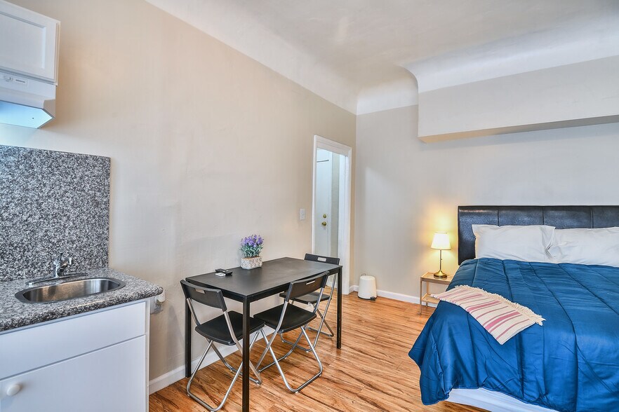 More Photos Of 721-729 S Alvarado St, Los Angeles Apartments For Lease
