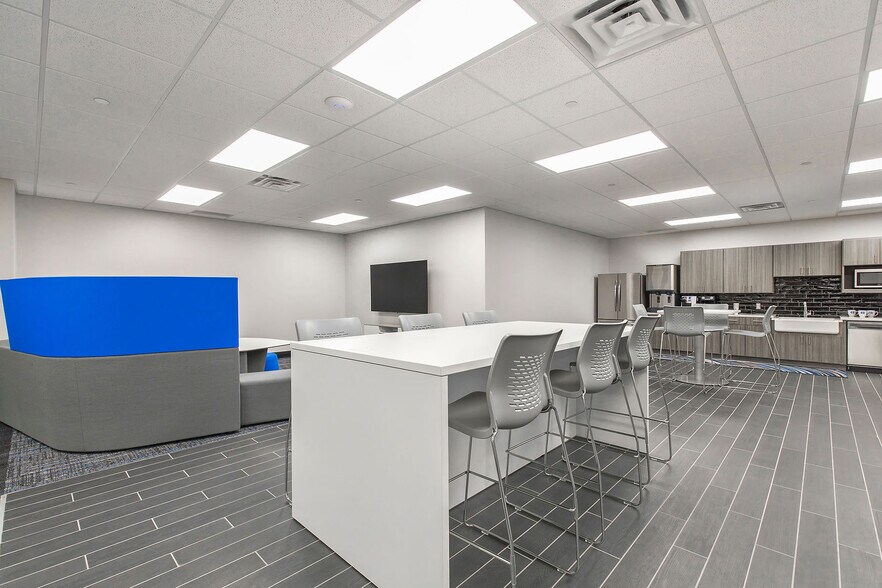 More Photos Of 4801 Gaillardia Pky, Oklahoma City Office For Lease