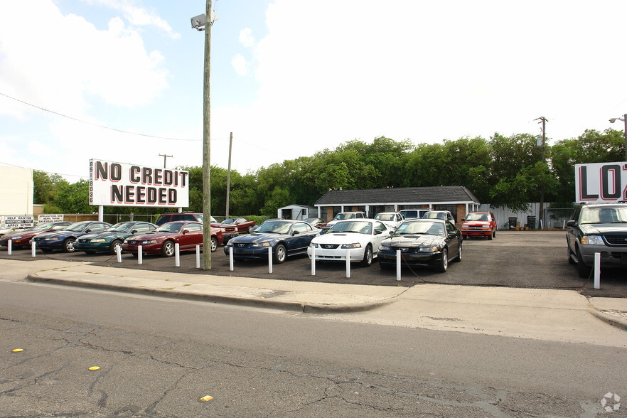 Primary Photo Of 2517 South Padre Island Dr, Corpus Christi Freestanding For Lease