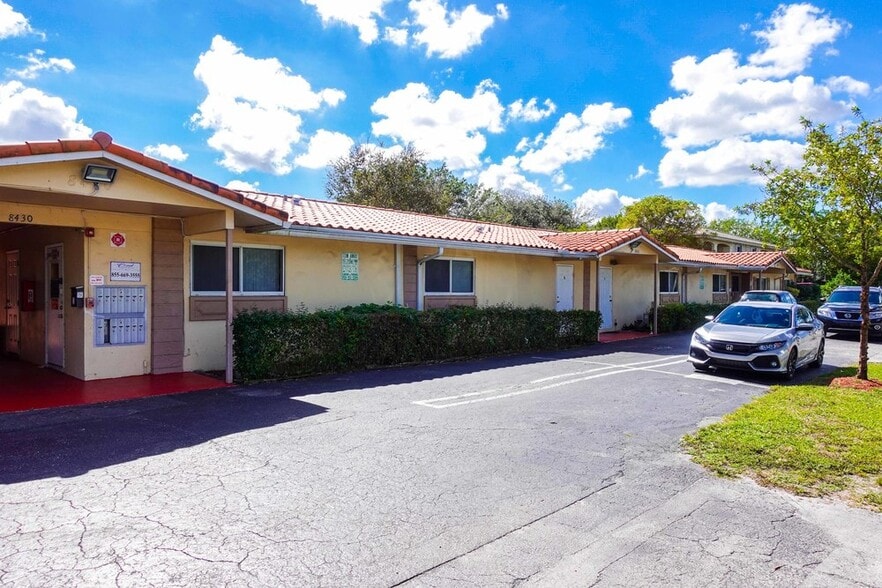 More Photos Of 8430 NW 40th St, Coral Springs Apartments For Sale