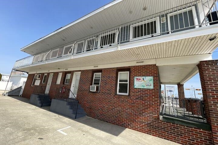More Photos Of 4906 Ocean Ave, Wildwood Hotel For Sale