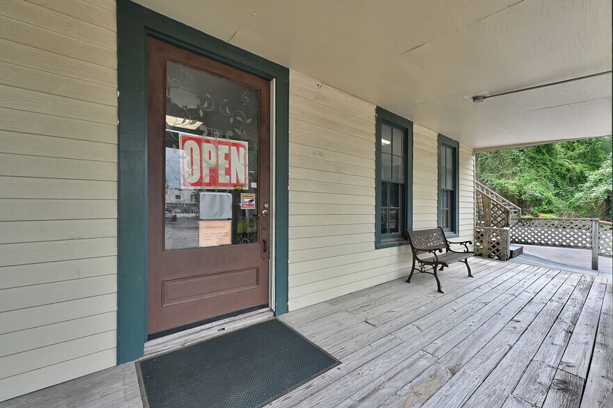 More Photos Of 17934 Kuykendahl Rd, Spring Storefront For Sale