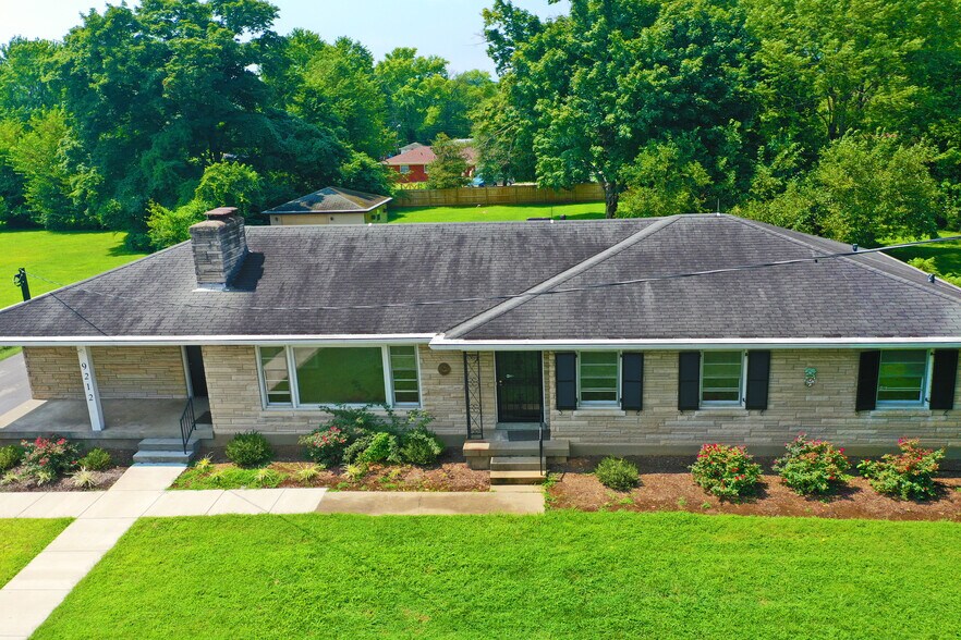 More Photos Of 9212 Preston Hwy, Louisville Office For Sale