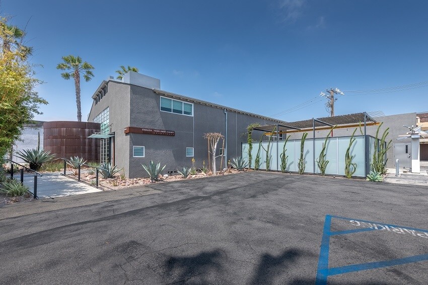 More Photos Of 10865 Washington Blvd, Culver City Loft Creative Space For Lease