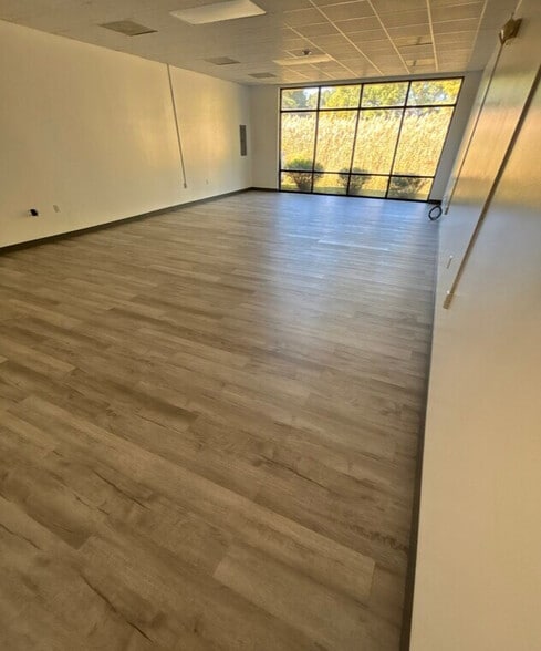 More Photos Of 30305 Vines Creek Rd, Dagsboro Specialty For Lease