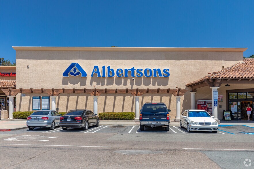 More Photos Of 4100-4196 Oceanside Blvd, Oceanside Unknown For Lease