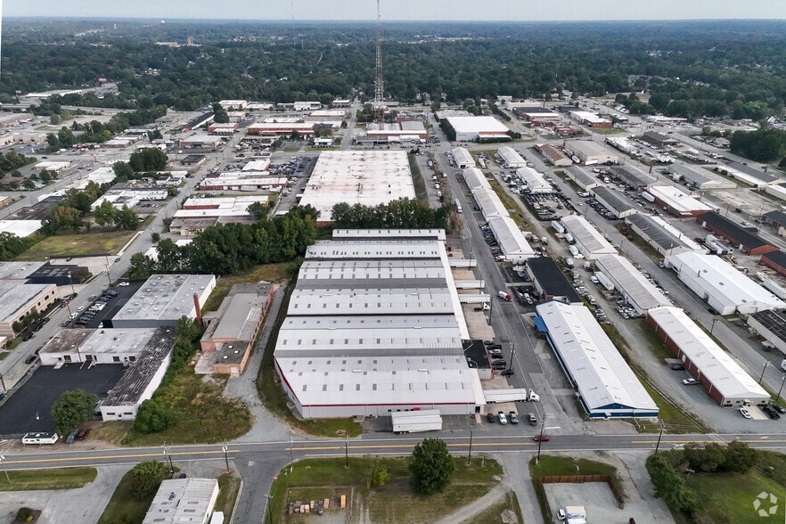More Photos Of 801 Warehouse St, Greensboro Warehouse For Sale