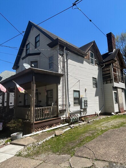 More Photos Of 409 4th St, Monongahela Apartments For Sale
