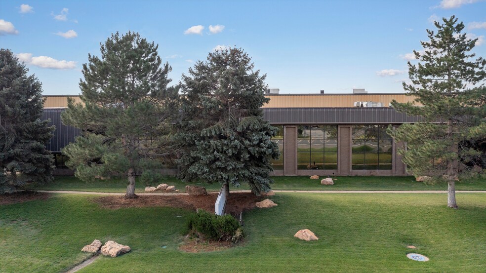 More Photos Of 1741-1805 W 2550 S, Ogden Manufacturing For Lease