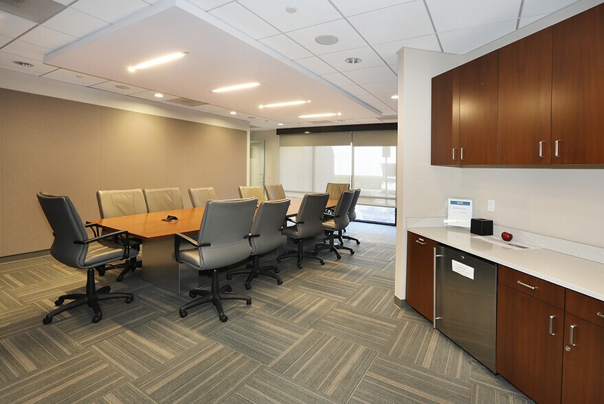 More Photos Of 2569 McCabe Way, Irvine Office For Lease