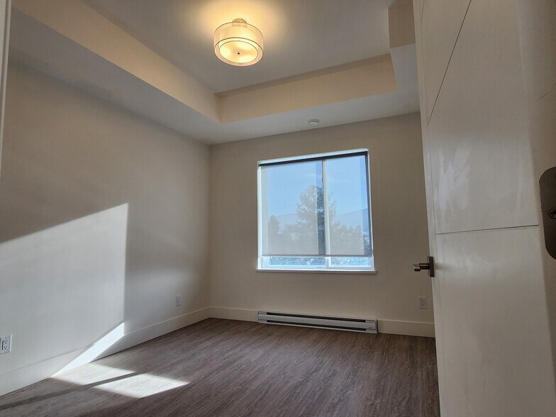 More Photos Of 4010 Walters St, Merritt Apartments For Sale