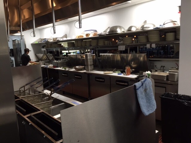 More Photos Of 5813 N 7th St, Phoenix Unknown For Lease