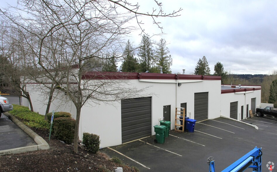 More Photos Of 18352-18378 Redmond Fall City Rd, Redmond Unknown For Lease