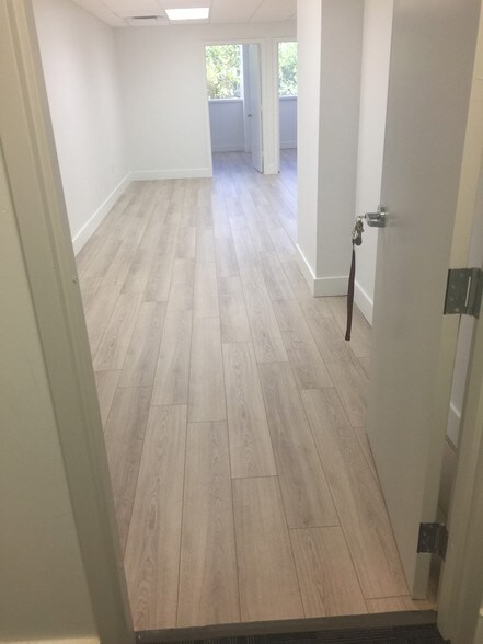 More Photos Of 8180 NW 36th St, Miami Office For Lease