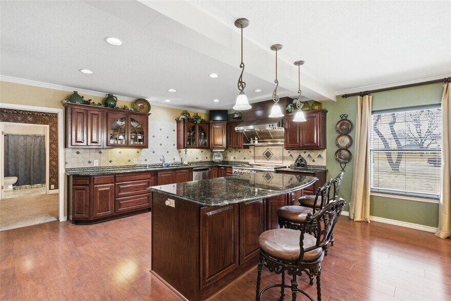 More Photos Of 226 E Blackjack St, Dublin Storefront Retail Residential For Sale